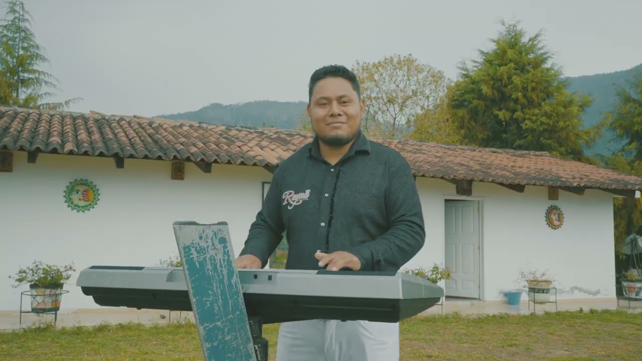 Sueña Conmigo - La Reyna De Tierra Caliente (Video Oficial)