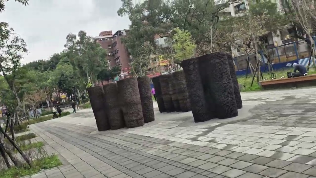 台北淡水信義線廣慈／奉天宮站站址，一聽到最近在試車想說那就先來看看未來捷運站的地方看看環境，期盼早日通車