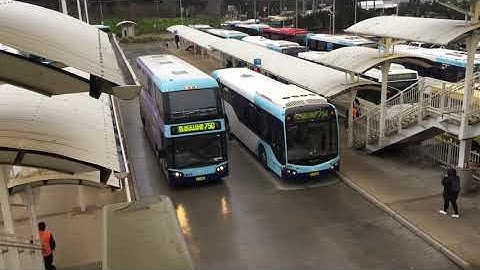 [Sydney Buses] Busways 1048 (m/o 5140) Bustech CDI double decker at Blacktown Station