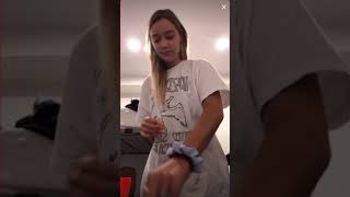 Olivia Ponton live on TikTok