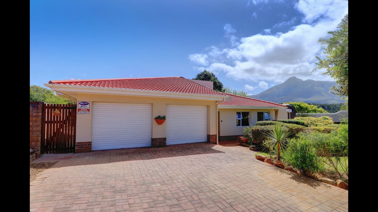 3 bedroom house to rent in Denver Park ( ) Pam Golding