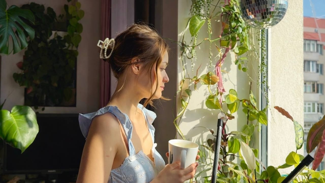 Living Alone at 35 | Learning to Be My Own Support