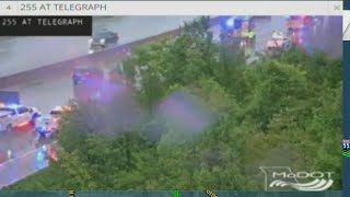 Tractor-trailer crash causes I-255 EB lane closures