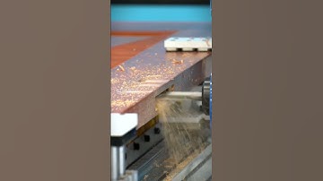 máy phay mộng cửa gỗ cnc