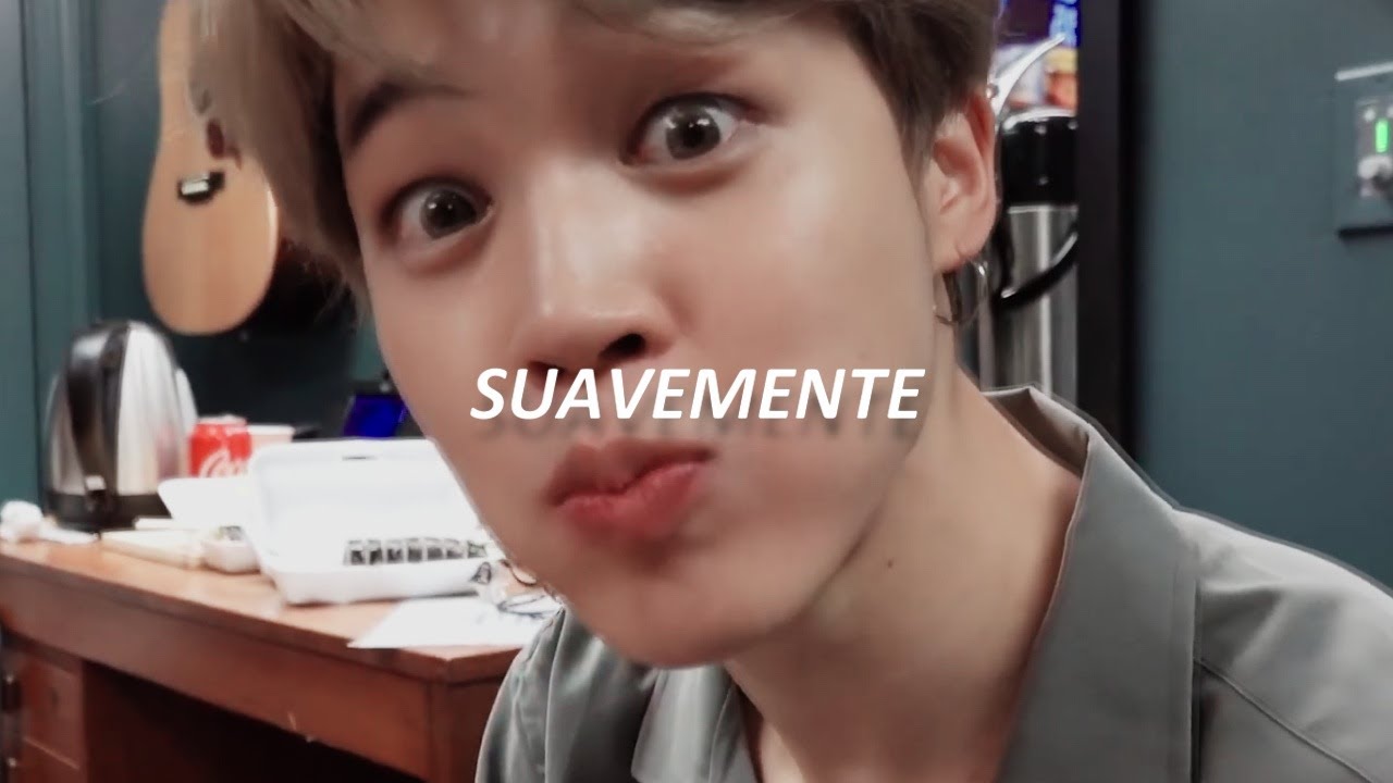 Suavemente con Jimin de fondo