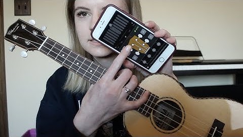 How to tune a ukulele with an app!