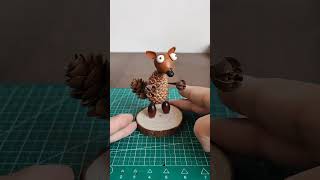 Creative works with imaginative ideas, interesting handicrafts, and an explosion of artistic tal