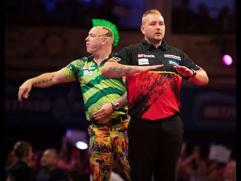 Dimitri van den Bergh SENDS MESSAGE to Peter Wright after epic win: “I hope you don't hate me”