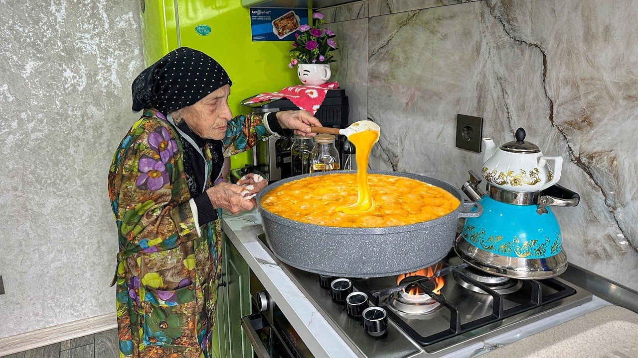 Бабушка приготовила куймак по своему старинному рецепту | Unusual Flavors Vlog