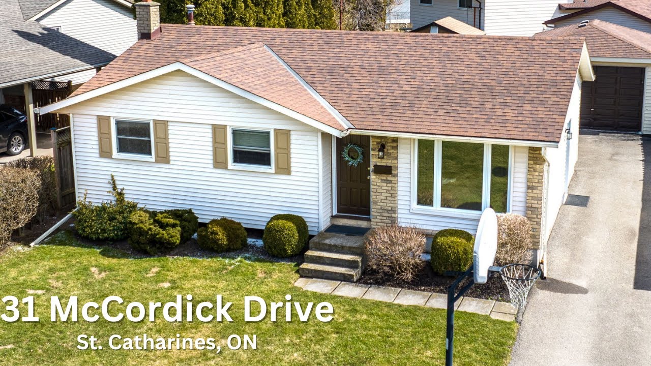 31 McCordick Drive, St. Catharines Coveted North End Living Awaits