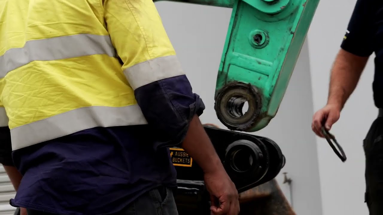 Hydraulic Tilting Hitch - installation