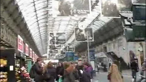 Paris Travel -- Montmartre, Moulin Rouge, Place Pigalle, Gare du Nord, Gare de l'Est