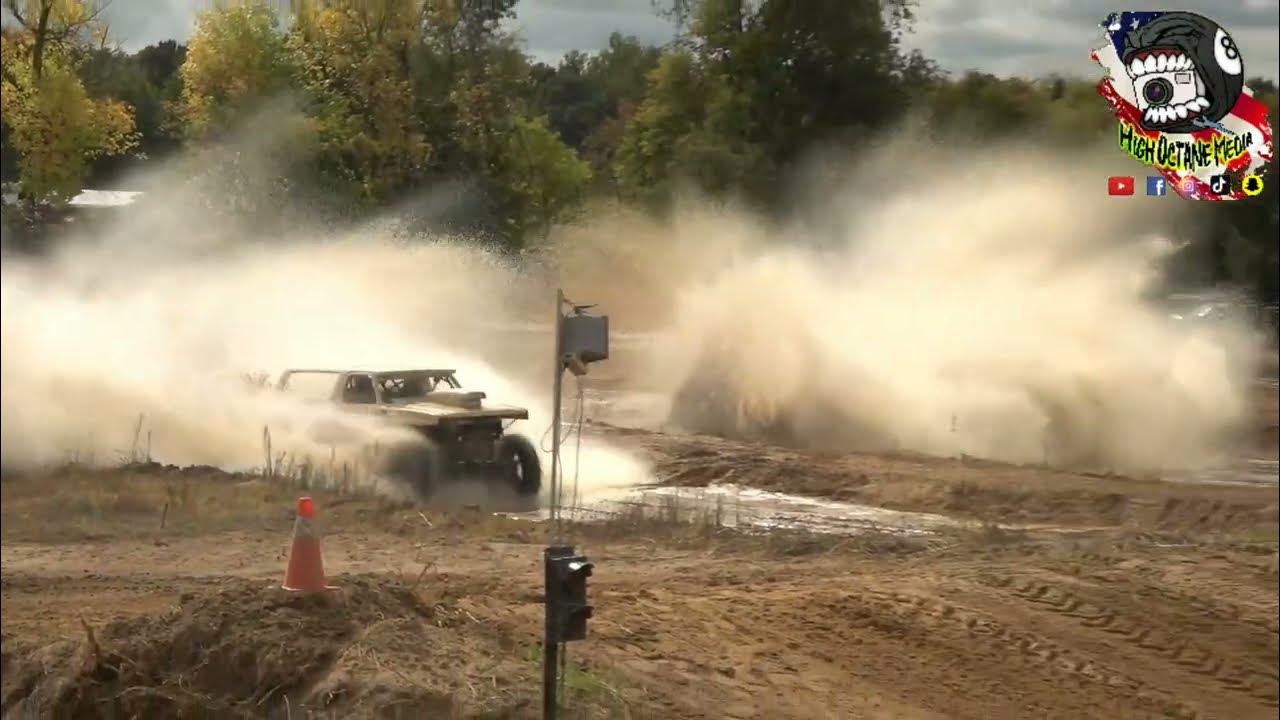 LIVE Built 2 Beat North Country Shootout Mud Racing Cambridge, MN