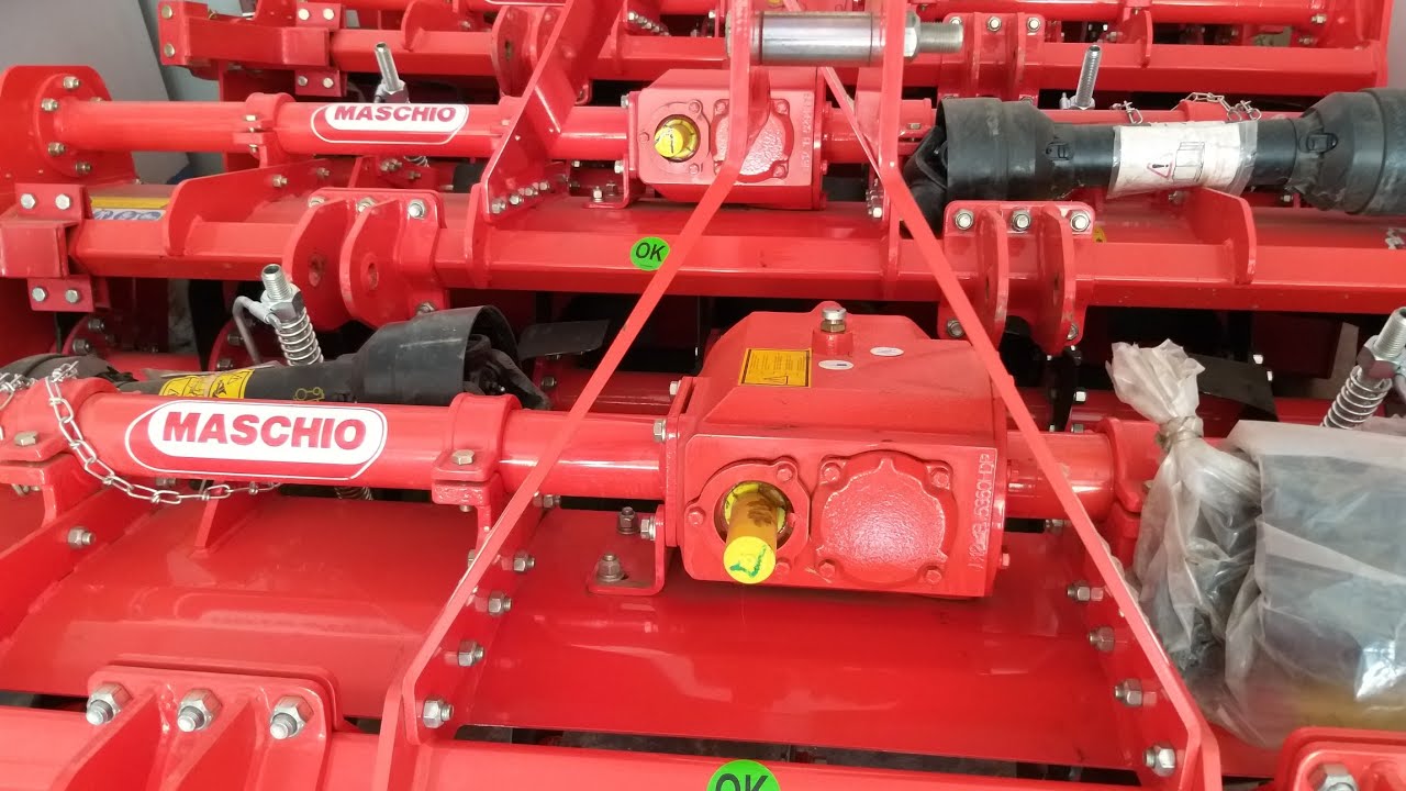 Maschio rotar chalayen tractor diesel khaye kam. YouTube