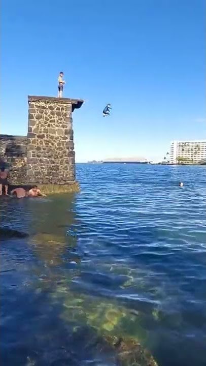 Hilo's Best Swimming Spot. Coconut Island Jumping Tower fun day!🤙