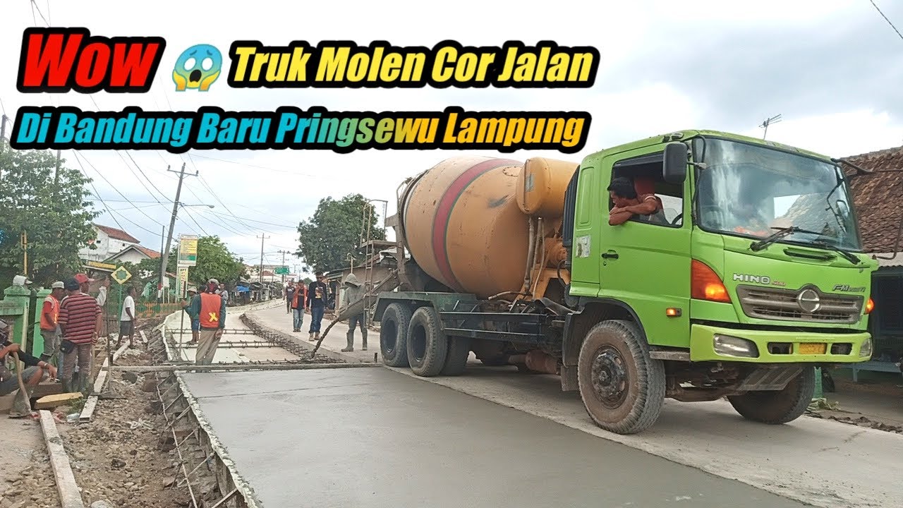 Truk Mixser molen Cor Jalan Di Bandung Baru Pringsewu Lampung