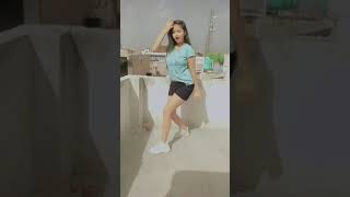 Komal Singh Ka Bhojpuri Dance Video