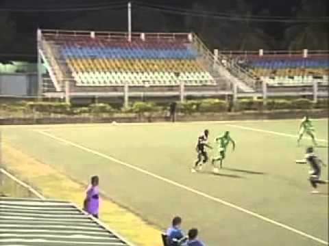 Jabloteh Beat Sharks - YouTube