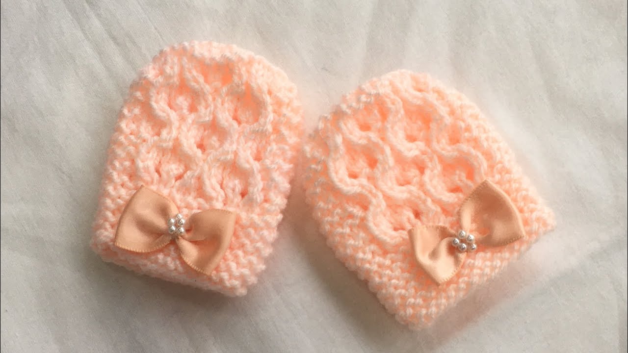 Hand Knitted Mitten for New Born (0-3)month old