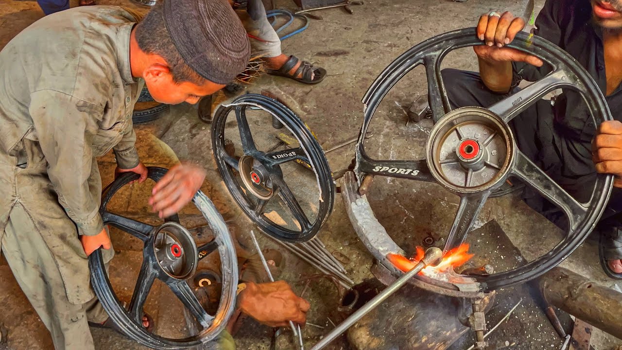 Amazing Technique of Repairing Broken Alloy Rim | Restoration Old Allory Rim Professionally