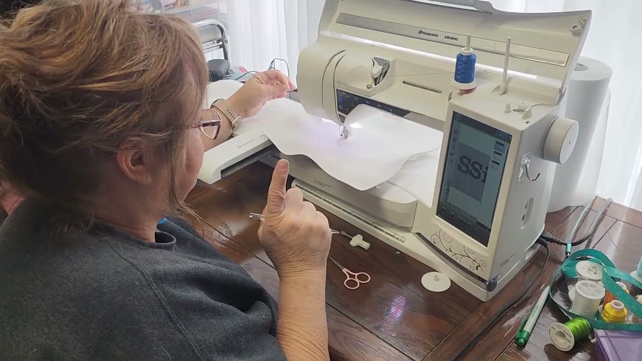 Husqvarna Viking embroidery 