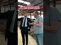 Ref:4ui1v11Li8A Aux c�t�s des agriculteurs � la ferme de rigny-la-salle