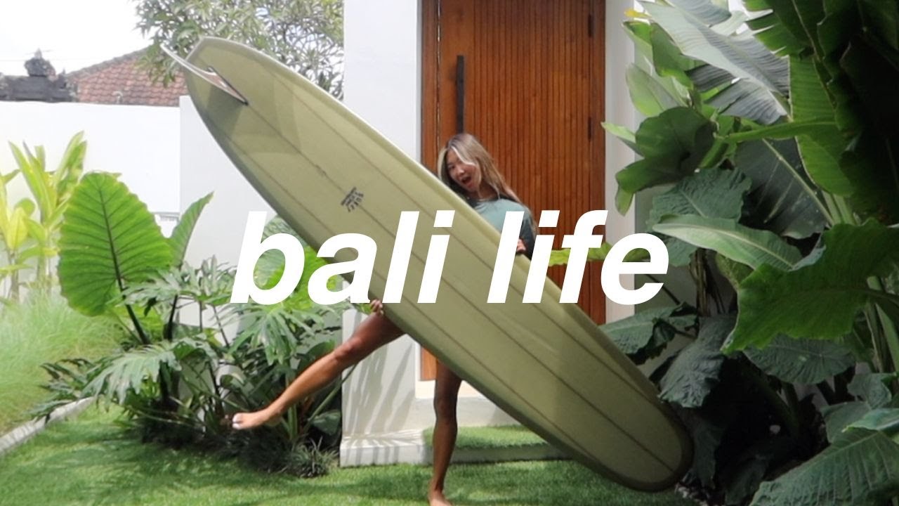 life in bali: how i met my best friend, what i eat, surfing, bali friends, grocery shopping, etc.