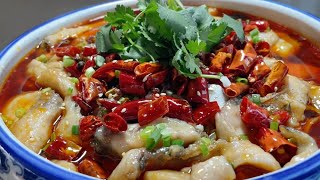 Don't go out to eat boiled fish, you can easily get it at home, spicy and fragrant