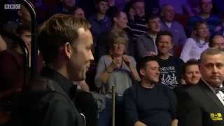 Ronnie O' Sullivan And Ali Carter Exchange A Shoulder Barge | World Snooker Championship 2018