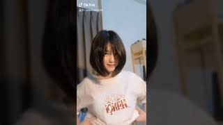 Cewek Cantik Hot Sampek Buka Baju Cewek Cantik Hot Sampek Buka Baju