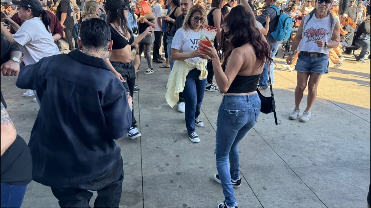 SANTA FE SPRINGS SWAPMEET SUNDAY FUNDAY 2