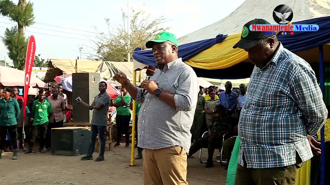 WAZIRI (NAPE NNAUYE ) AWAGUSA WANA SENGEREMA.