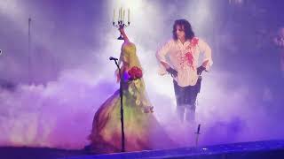 Roses On White Lace  - Alice Cooper ( Vilnius 13.06.2022 Compensa )