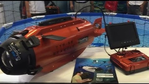 TTRobotix Seawolf OCEAN MASTER ROV with showgirl at Computex 2016 Taipei