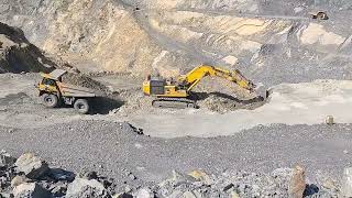 Komatsu Excavator Pc850 Quarry Operation || Rock Loading on Dumper||