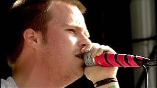 Download lagu Funeral For A Friend - Red Is The New Black (Live 2005)