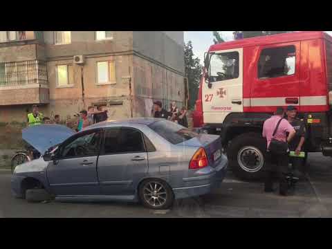 ДТП на Полтавской - "Suzuki" врезалась в "МАЗ"