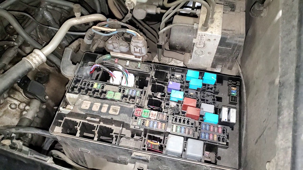 2007 Toyota Tundra Starter Relay, Fuel Pump Relay & Fuses Location