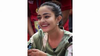 Best Pose For Photoshoot For Girls Apoorva Arora 2018