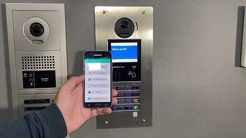 NFC reader voor toegangscontrole en naamswijzigingen