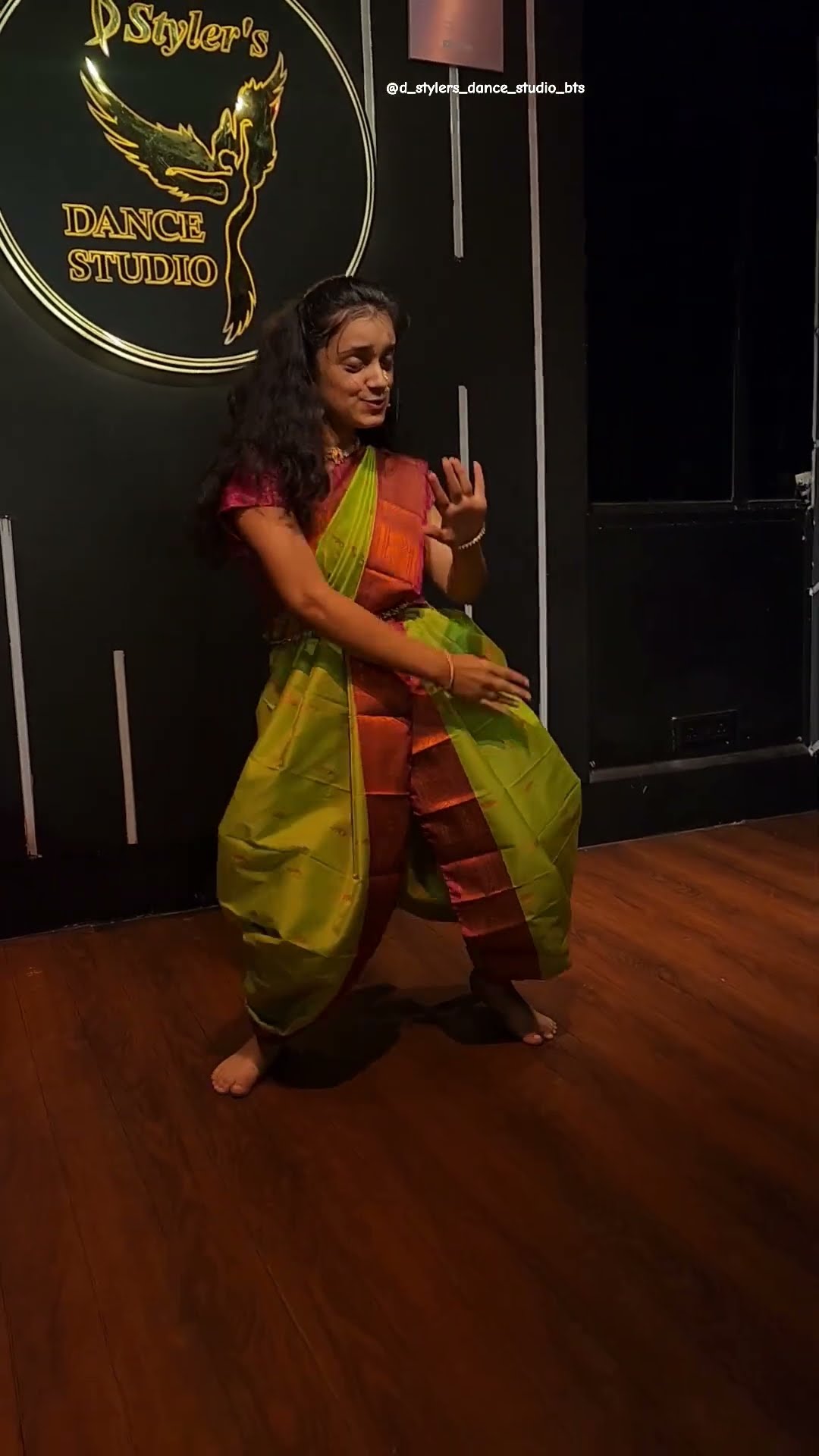 Zapuk? Zupuk #marathitadka #marathimulg #zapukzupuk #surajchavan #dancereels #dance