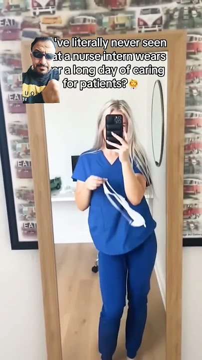 mr lova lova 😎😂 #feet #girl #shorts #comedy #funny #viral