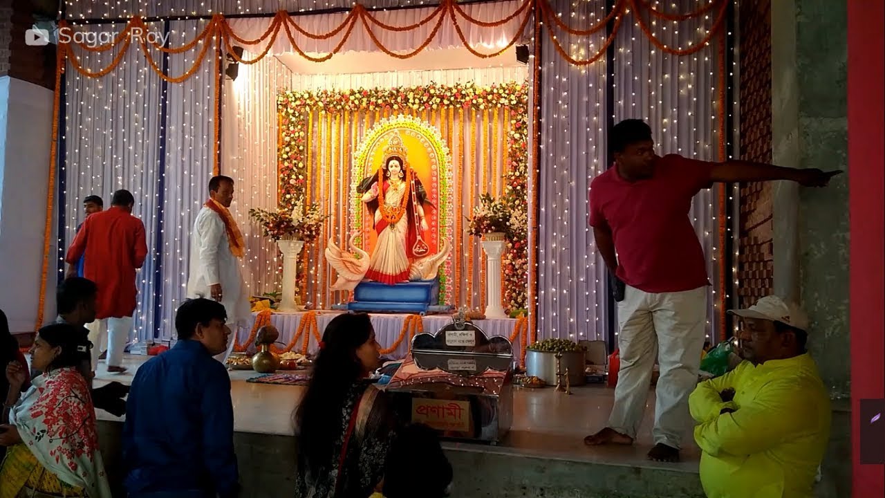 Dhakeshwari Temple Saraswati Worship Saraswati Puja In Dhaka