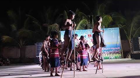 Phần dự thi cồng chiêng xã Yang Nam/Cồng chiêng Tây Nguyên