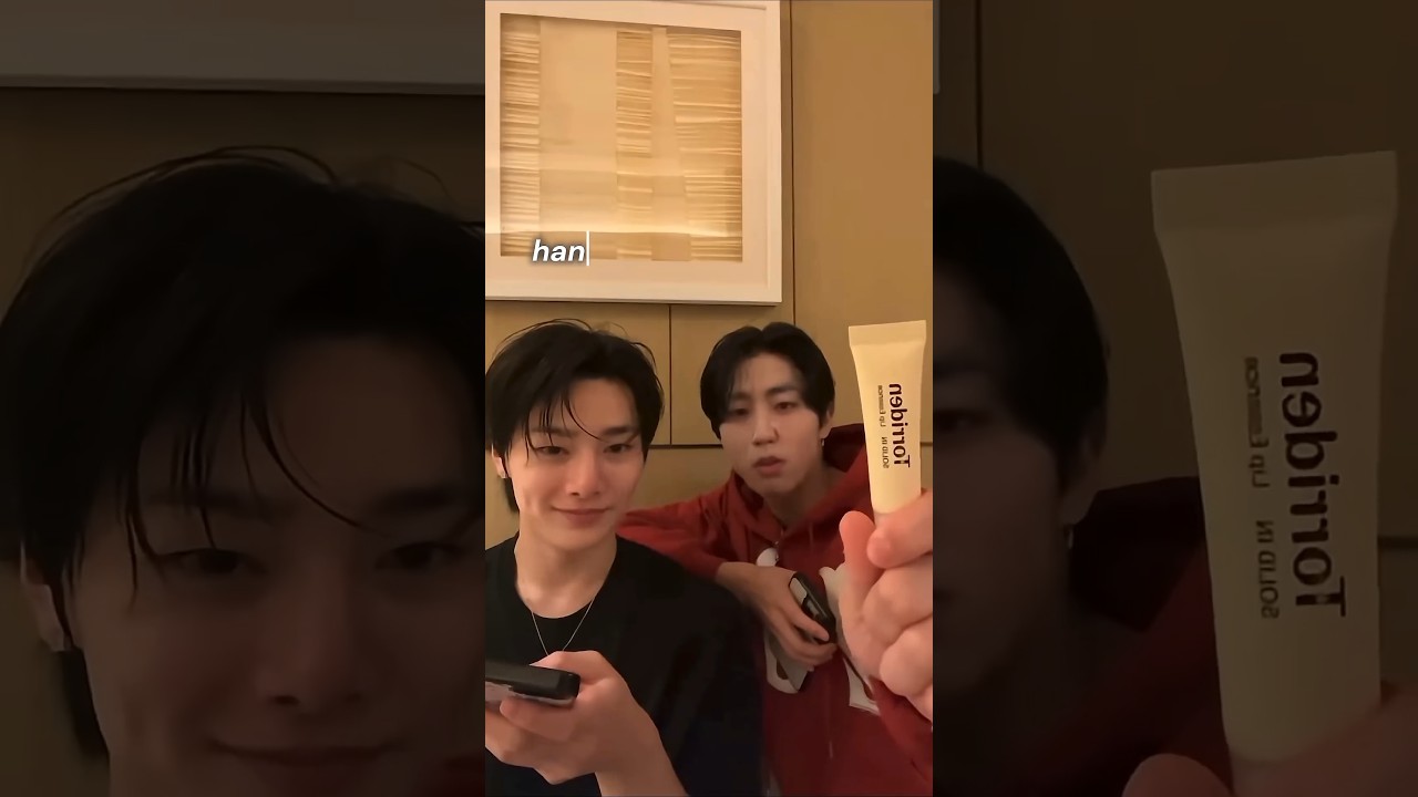 Han Uses this lip balm ⁉️😱❤️‍🔥#han #straykids #stay #lipbalm #kpop #kbeauty #han #skz #shorts