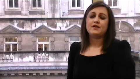 Interview Tips: How to answer the question "Tell me about yourself?" Randstadfp.com