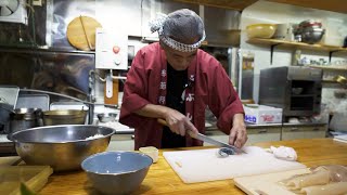 【料理人歴55年】職人技が光る「イカの捌き方」