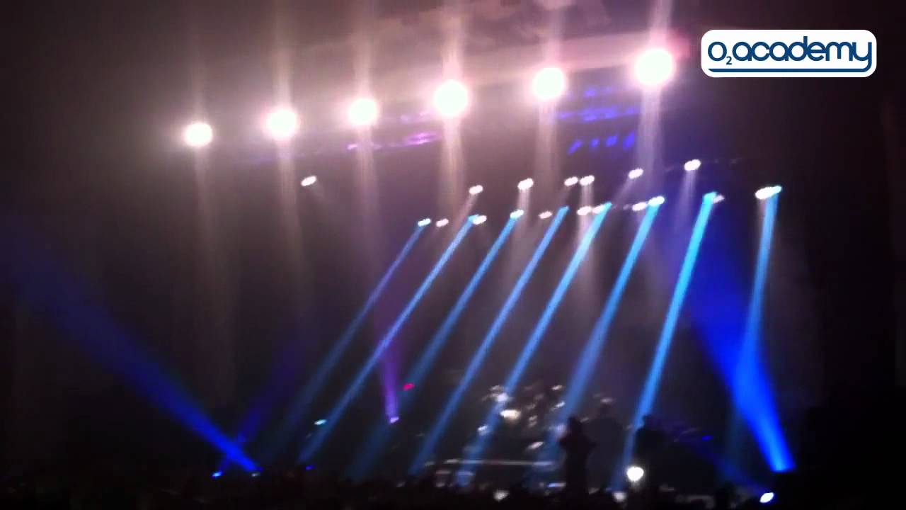 ⁣Skindred: 'Warning'