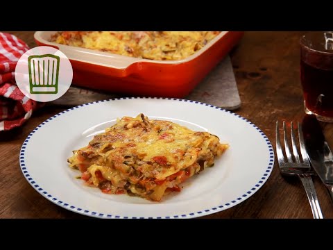 Video: Wie Man Vegetarische Cremige Zucchini-Lasagne Macht