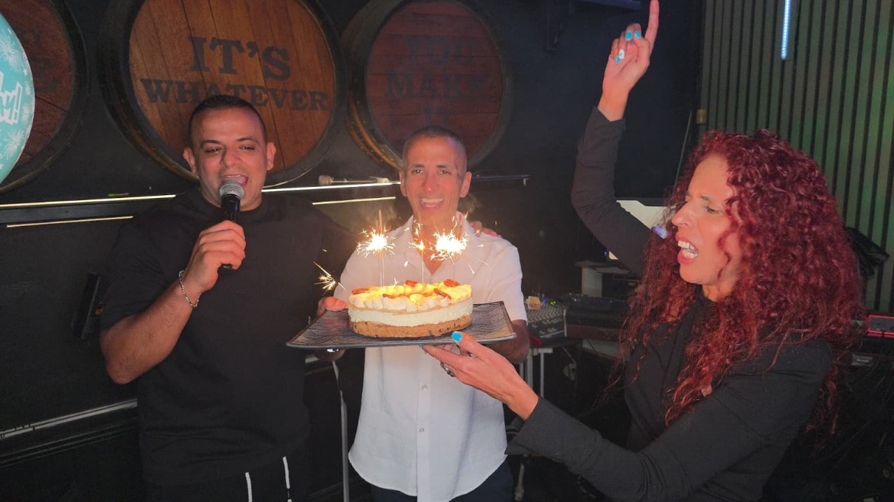 יום הולדת אבי צברי דבלין רחובות